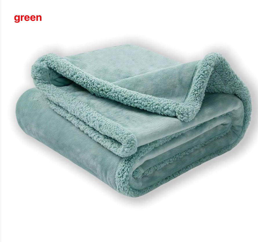 PrimeLuxe™ DreamLovers Waterproof Comfort Blanket